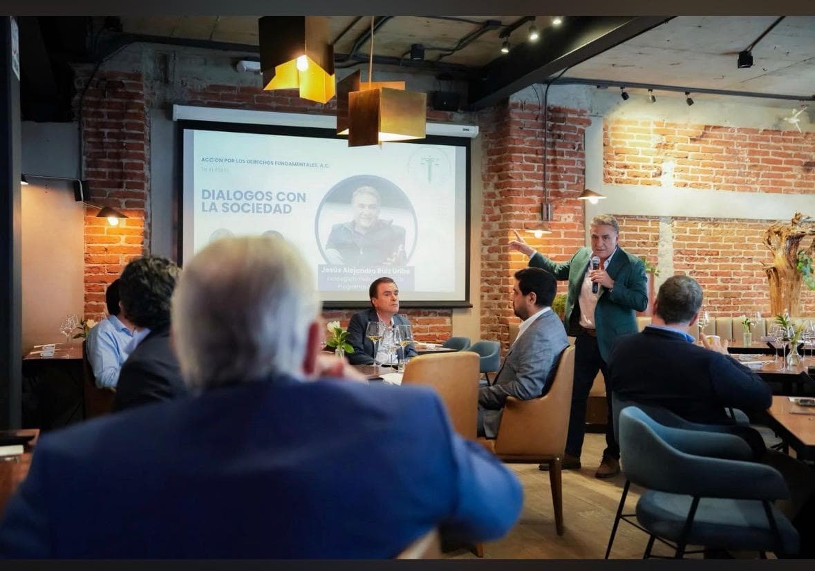 Encuentro ciudadano del programa Diálogos con la Sociedad en Tijuana